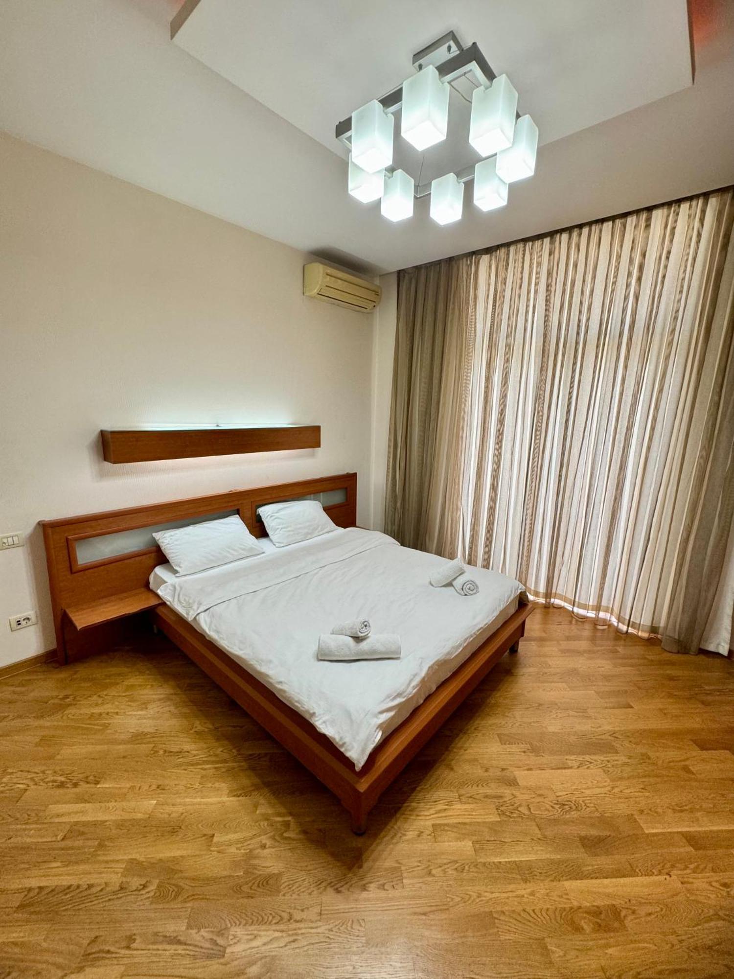 Four Seasons Apartment By Baku Housing Kültér fotó